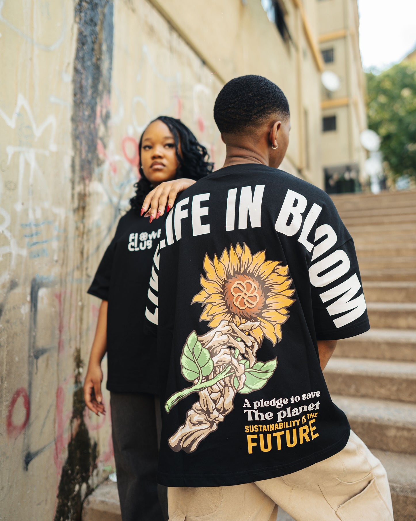 1.SUNFLOWER OVERSIZED TEE