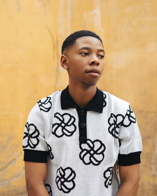 Golf shirt white black